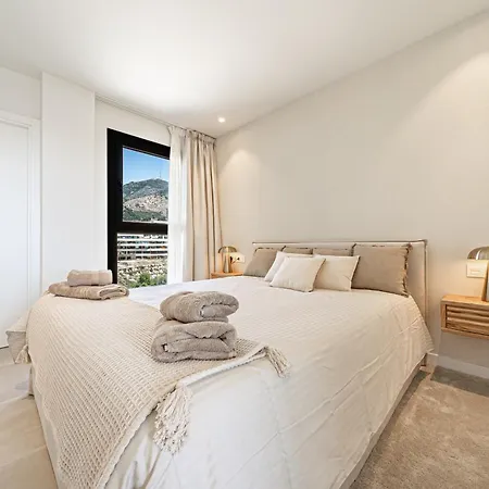 Elegant Sea-view In El Higueron Fuengirola