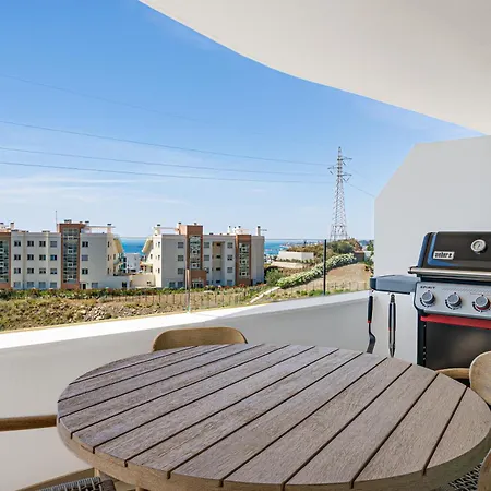 Daire Elegant Sea-view In El Higueron *