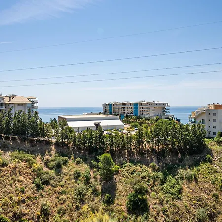 Elegant Sea-view In El Higueron Daire *
